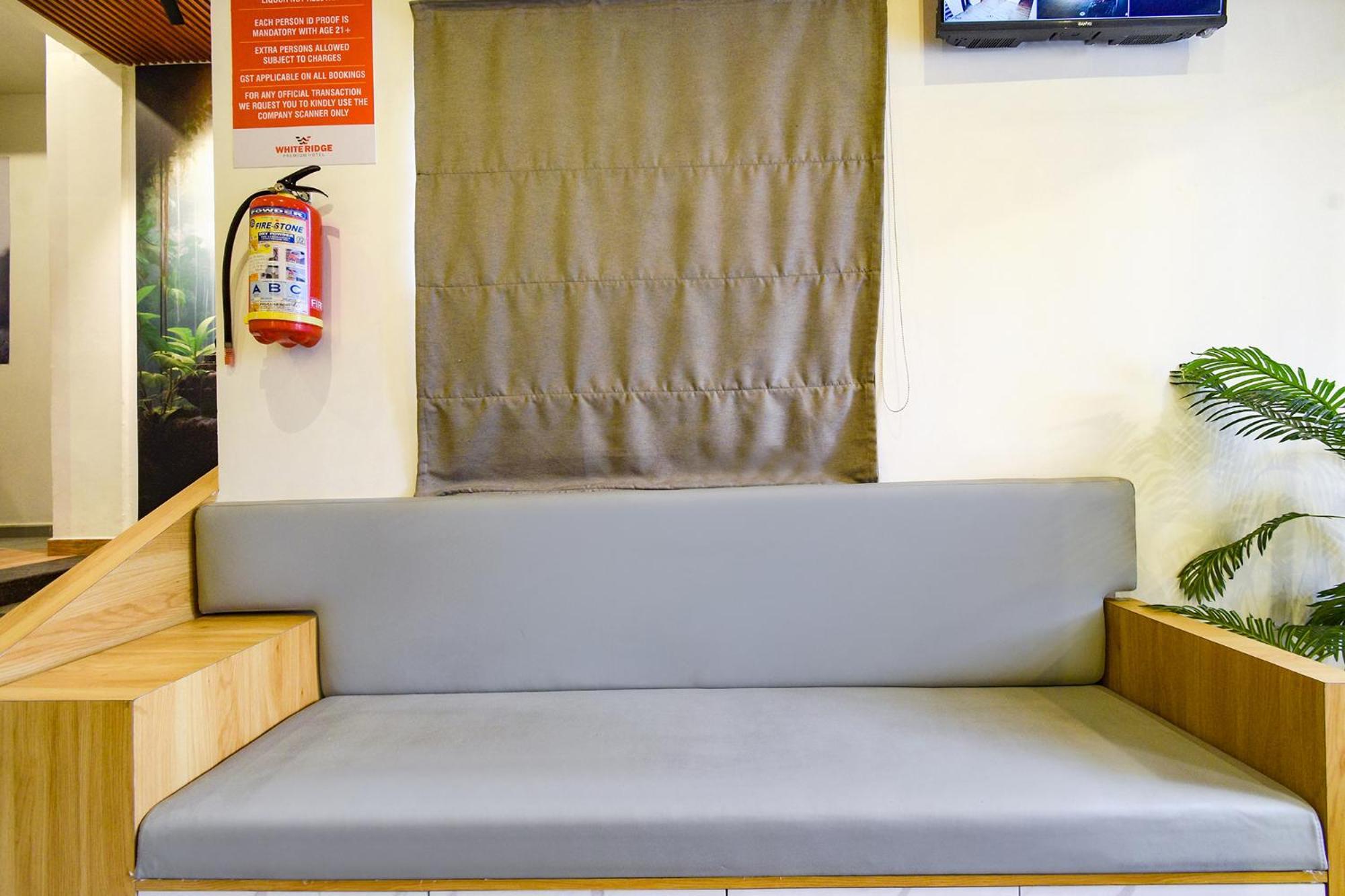 Fabhotel White Ridge - Kondapur Kondapur  Luaran gambar