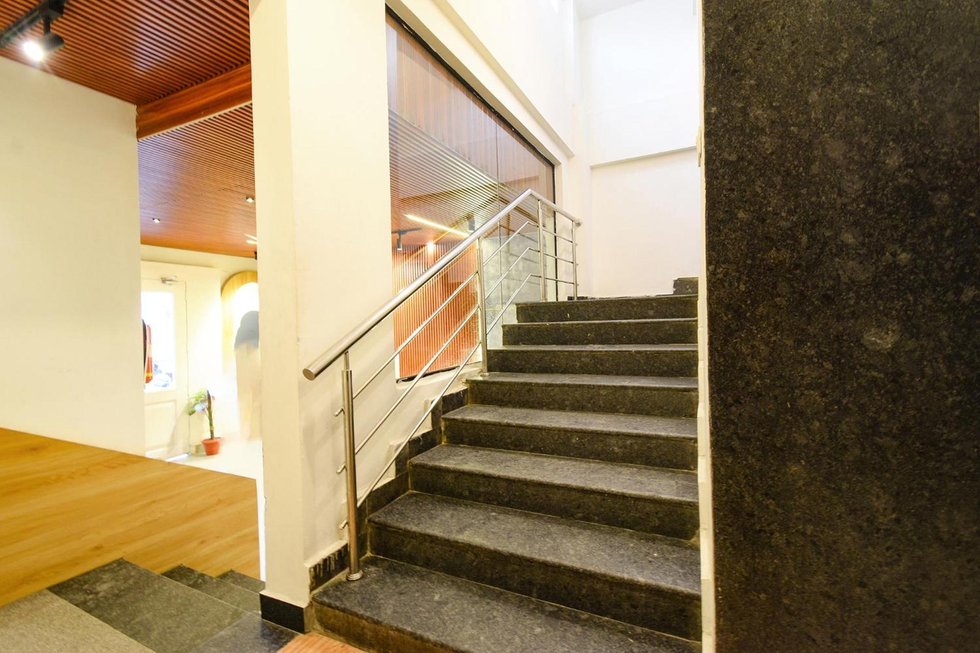 Fabhotel White Ridge - Kondapur Kondapur  Luaran gambar