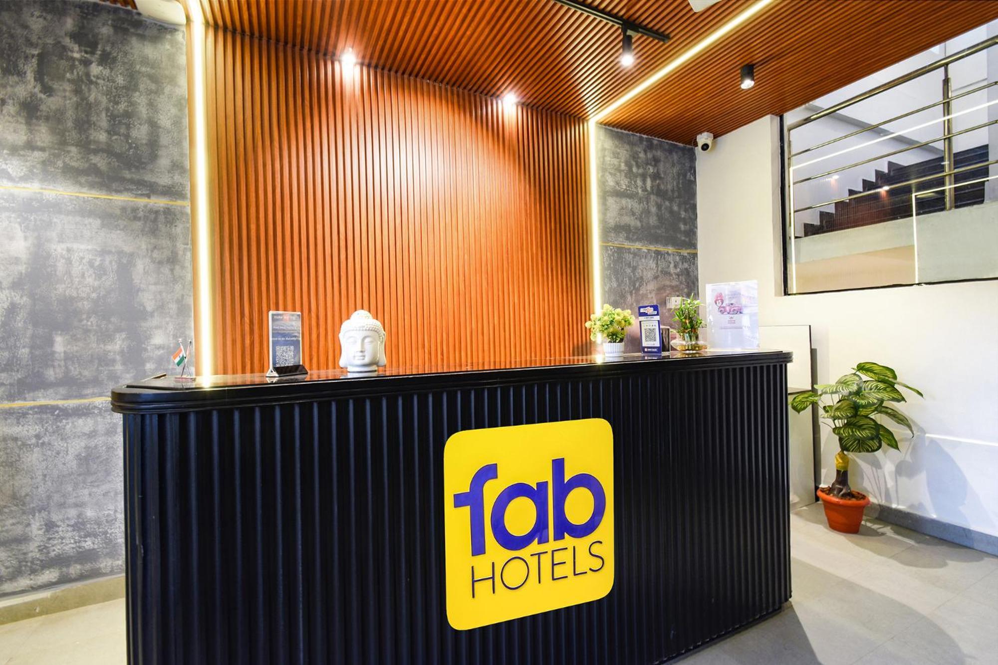 Fabhotel White Ridge - Kondapur Kondapur  Luaran gambar