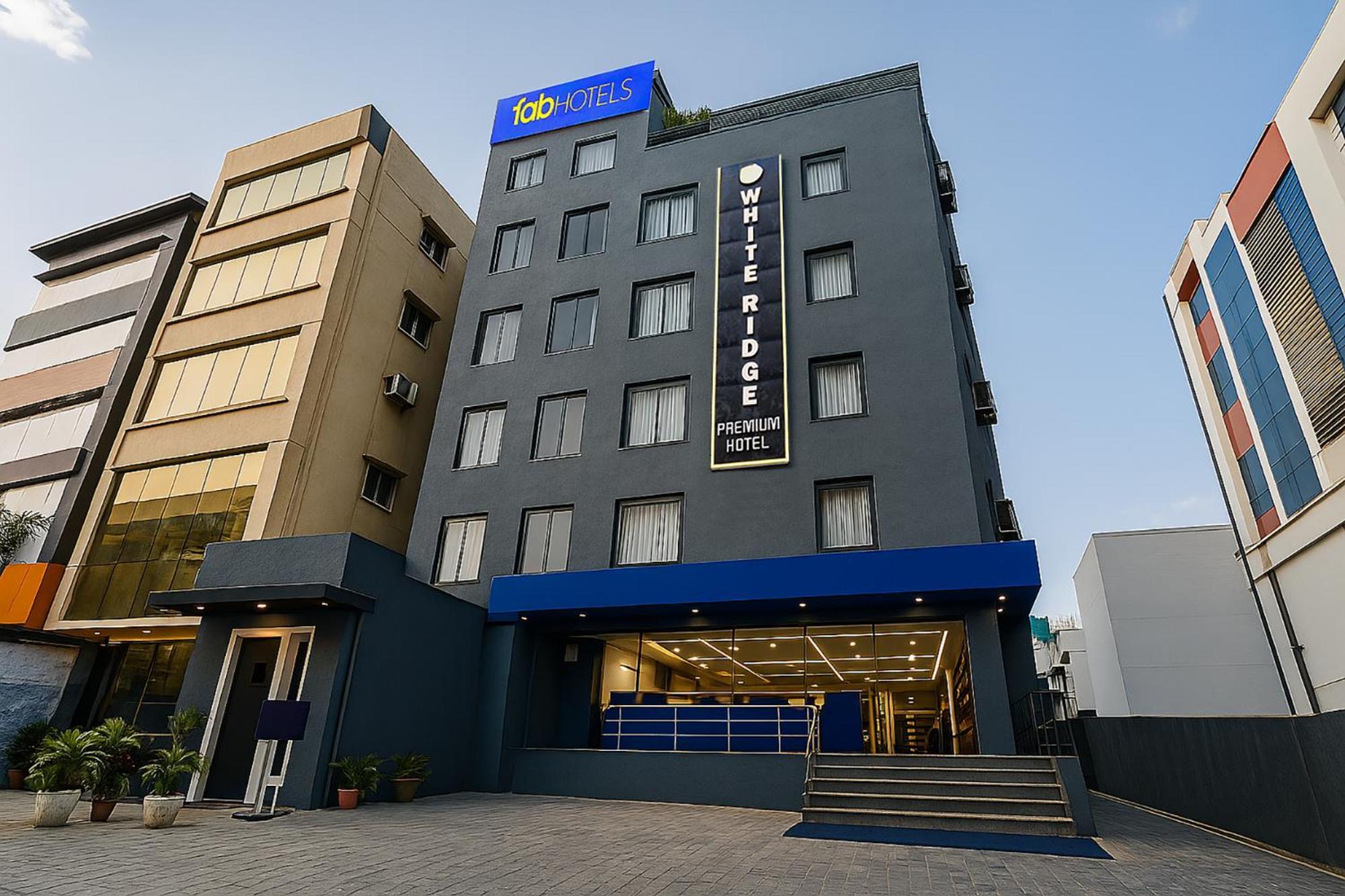 Fabhotel White Ridge - Kondapur Kondapur  Luaran gambar